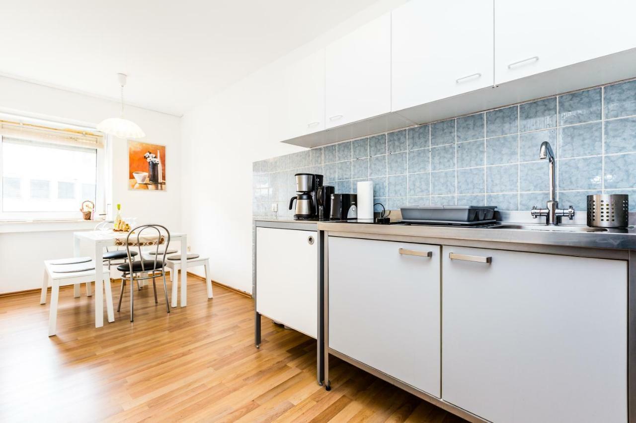 Workers Apartment Am Wiener Platz Кёльн Экстерьер фото