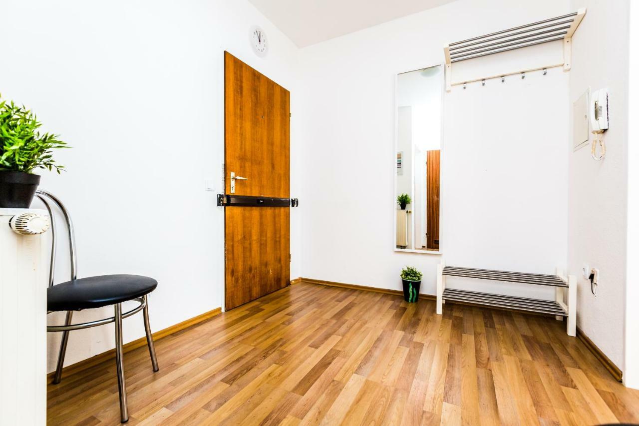 Workers Apartment Am Wiener Platz Кёльн Экстерьер фото