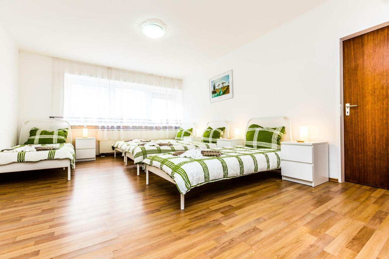Workers Apartment Am Wiener Platz Кёльн Экстерьер фото